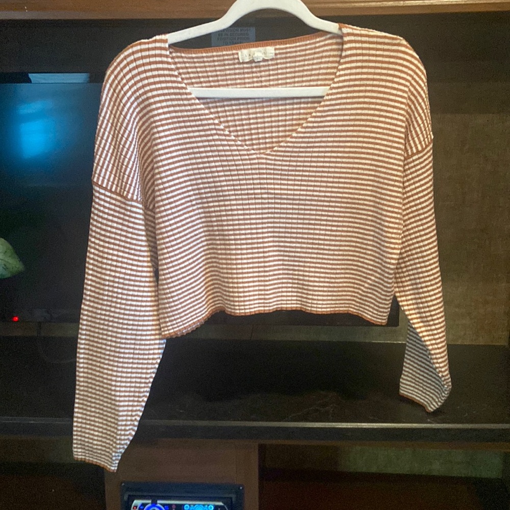 Cropped striped long sleeve